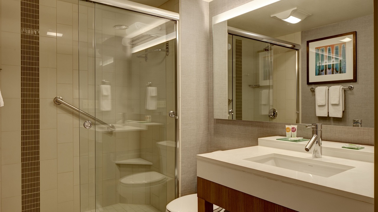 Photo of Bathroom in FM 1960