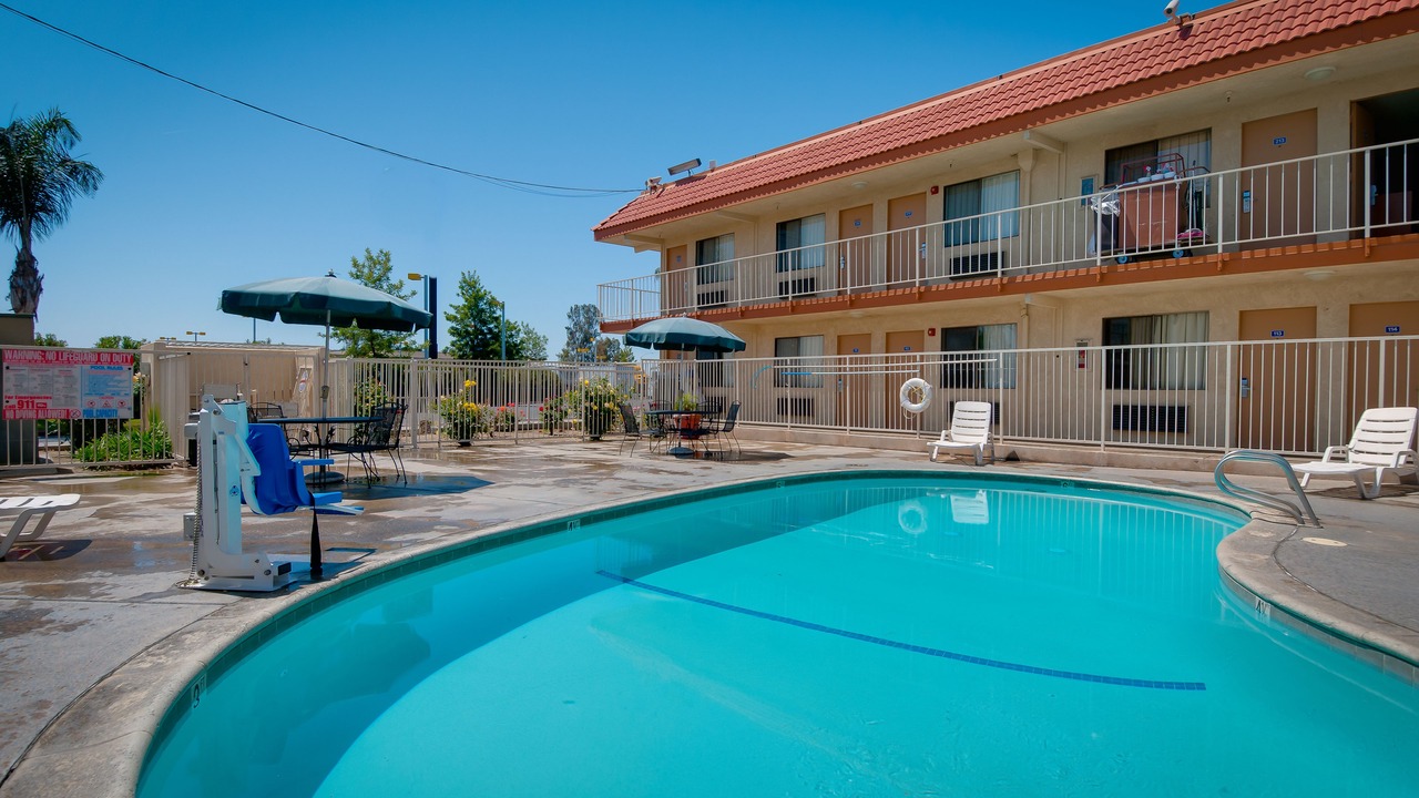 Photo of Outdoor in Oildale