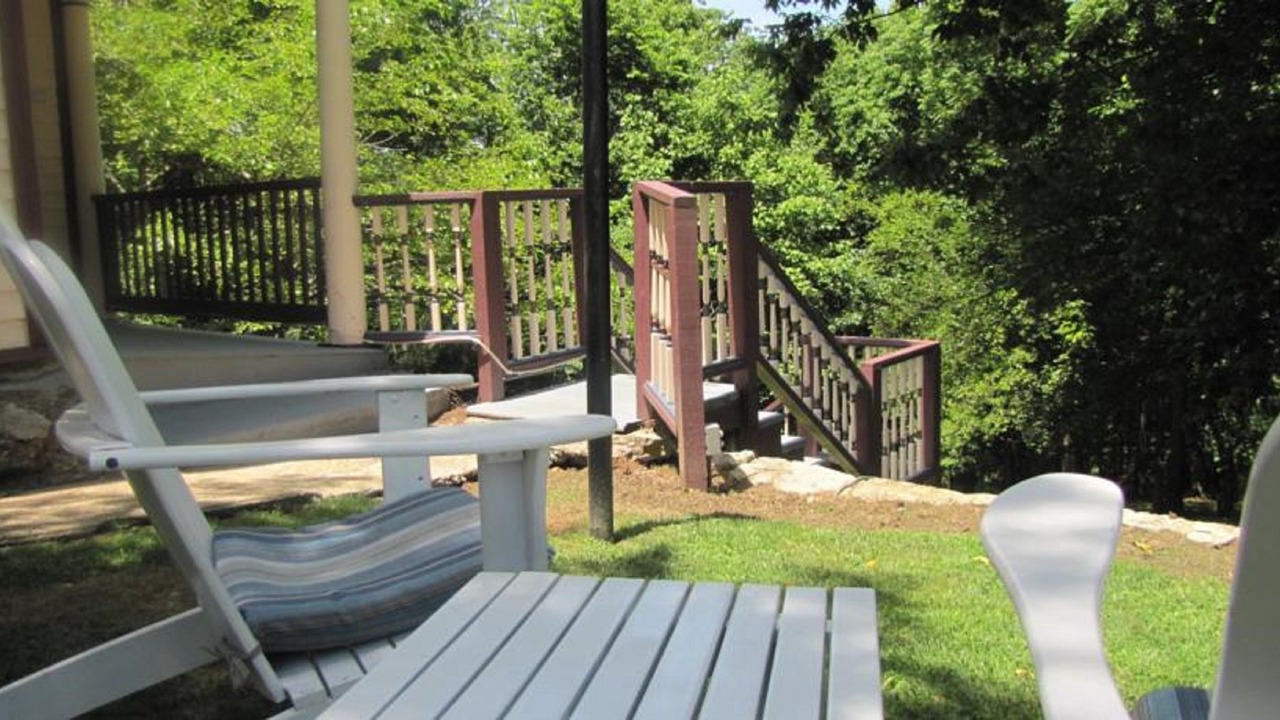 Photo of Patio Balcony in Eureka Springs Historic District