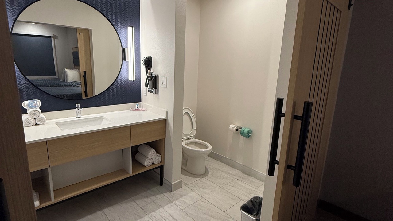 Photo of Bathroom in US 290