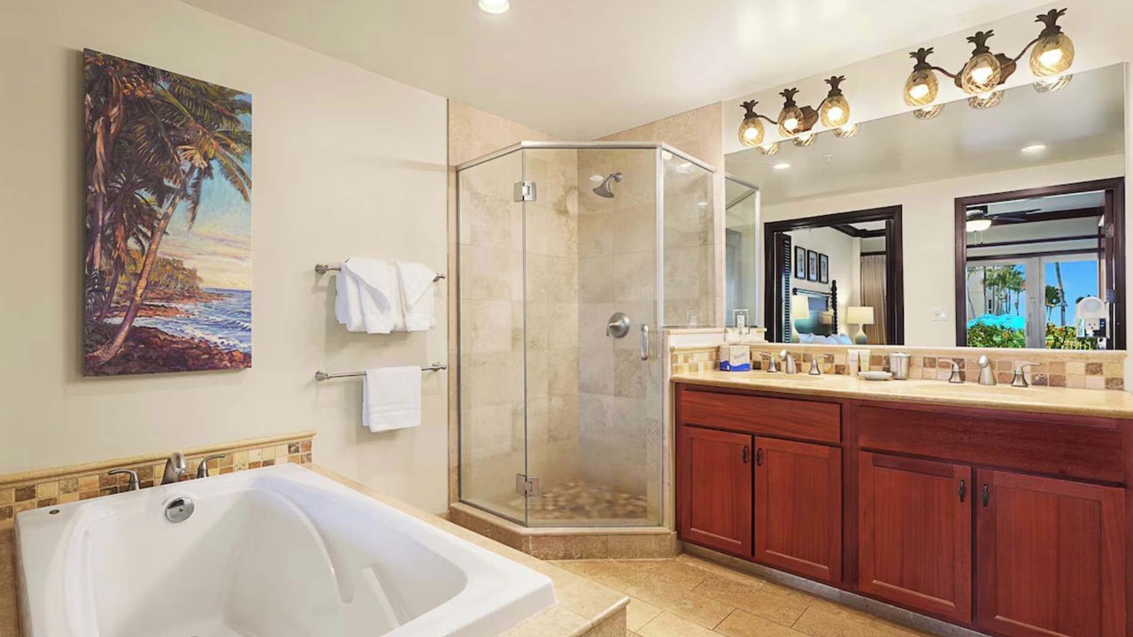 Photo of Bathroom in Wailua