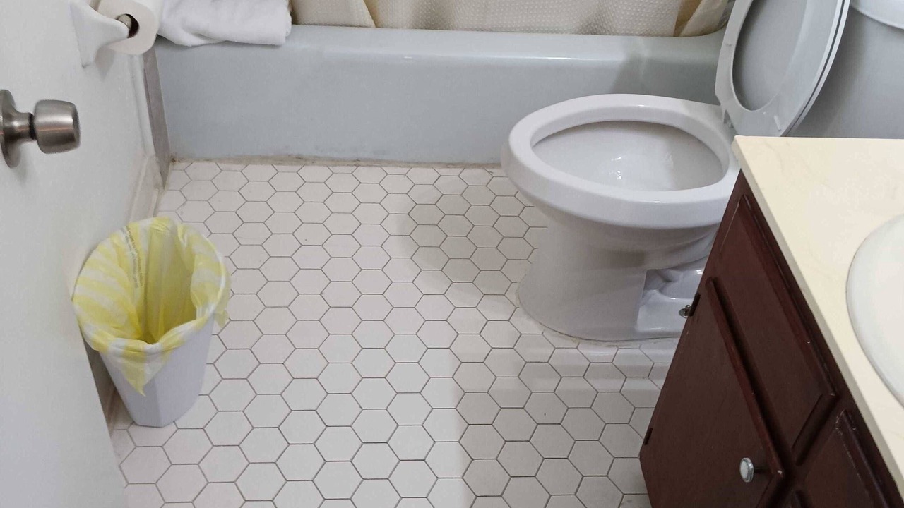 Photo of Bathroom in Hickory Hill