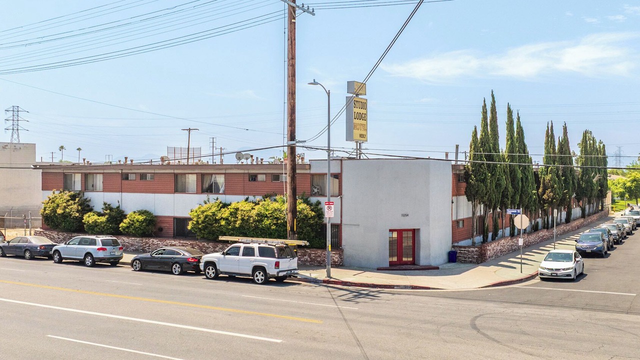 Photo of Others in North Hollywood