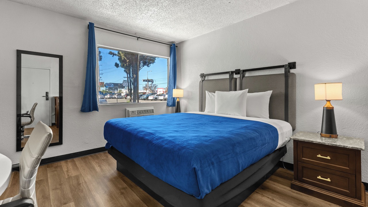 Photo of Bedroom in North Hollywood