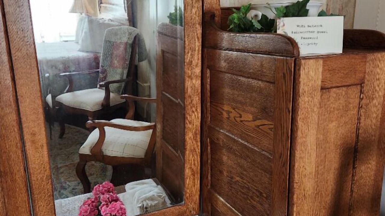 Photo of Bathroom in Virginia City