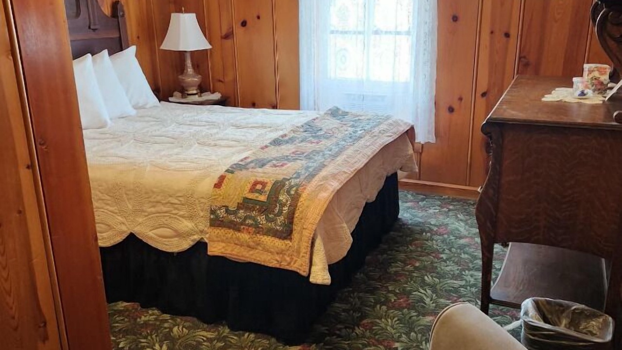Photo of Bedroom in Virginia City