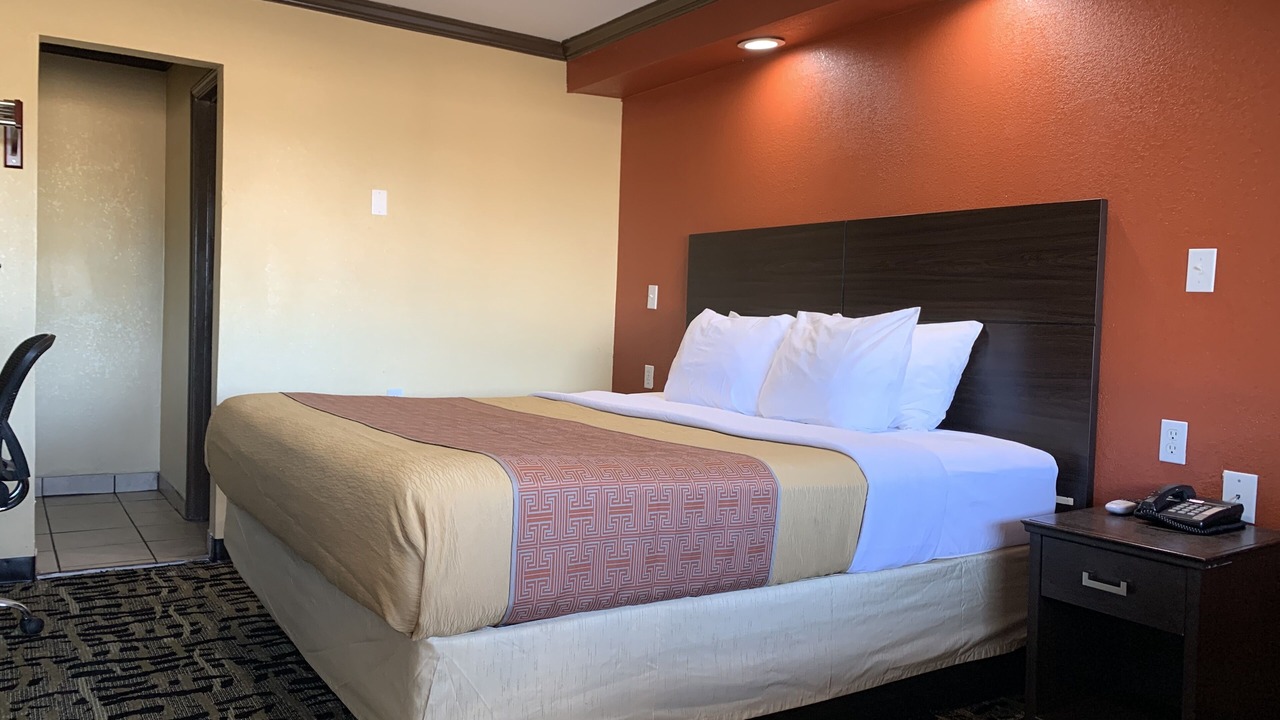 Photo of Bedroom in Marion