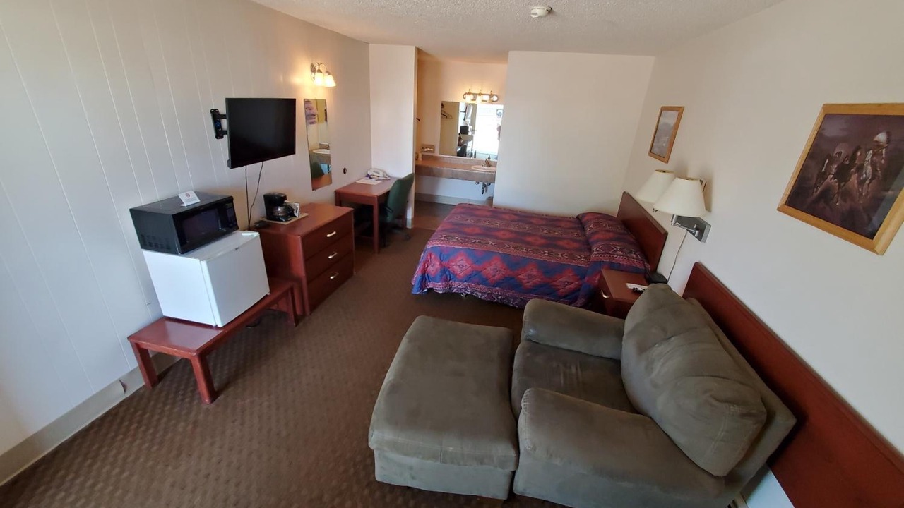 Photo of Bedroom in Glendive