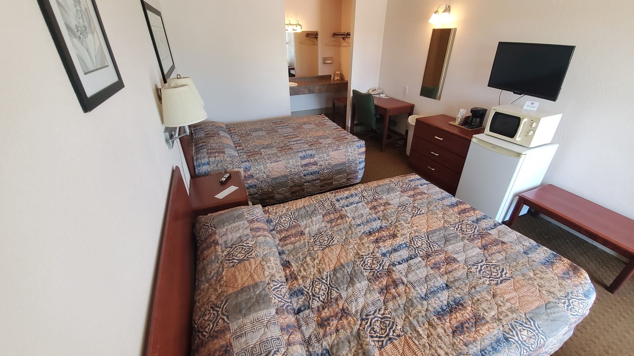 Photo of Bedroom in Glendive
