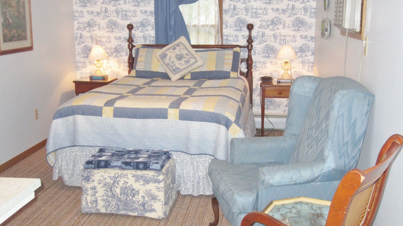 Photo of Bedroom in Homestead