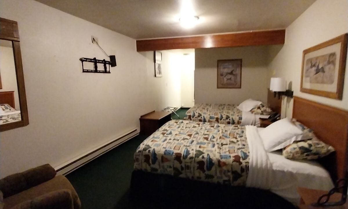 Photo of Bedroom in Browning