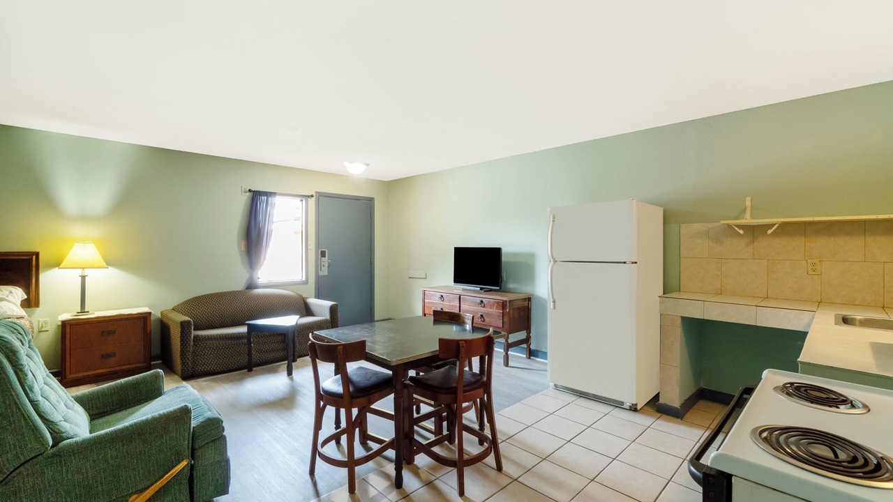 Photo of Kitchen in Clute