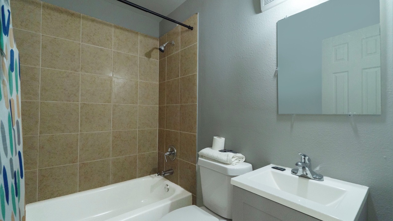 Photo of Bathroom in Clute