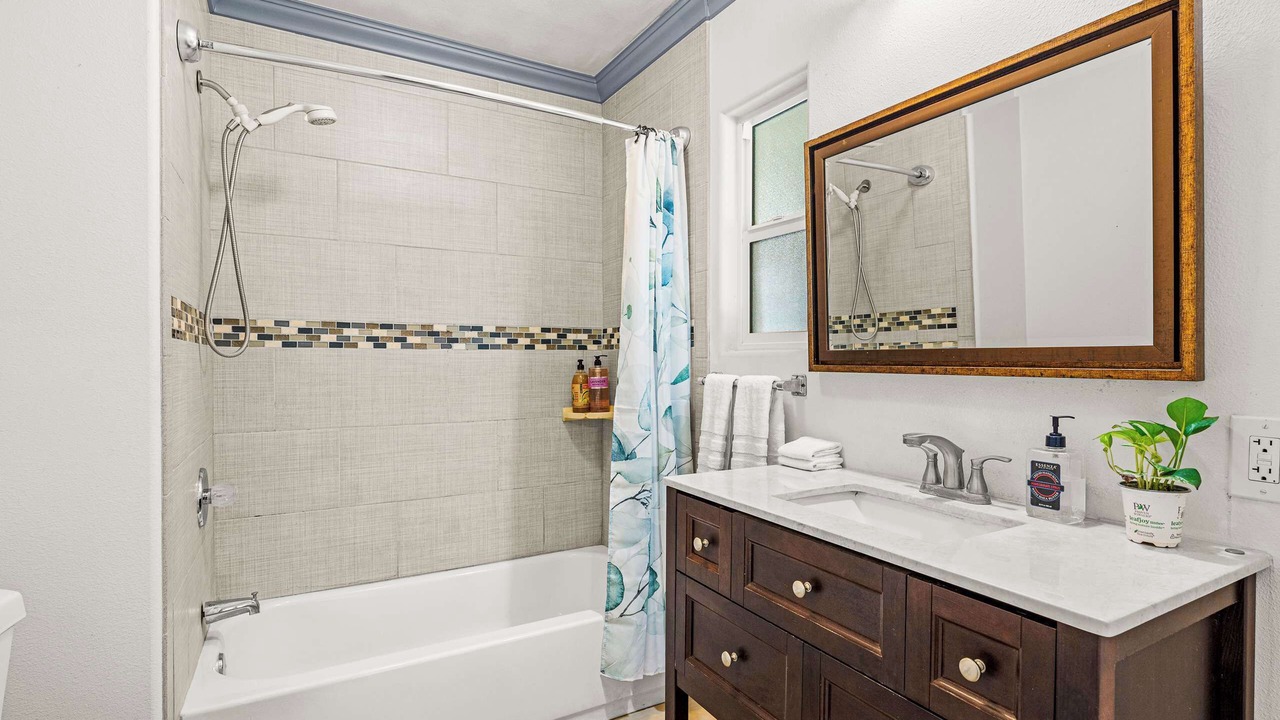 Photo of Bathroom in East Pasadena