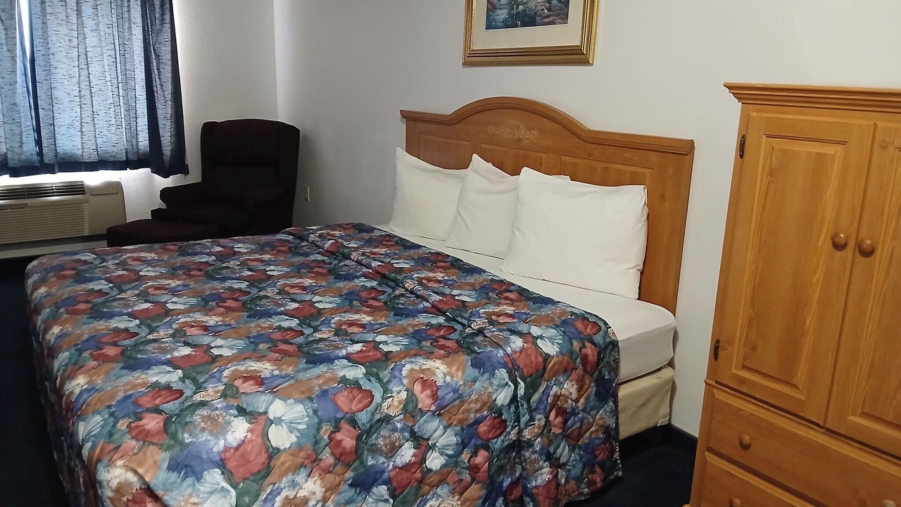 Photo of Bedroom in Santa Rita