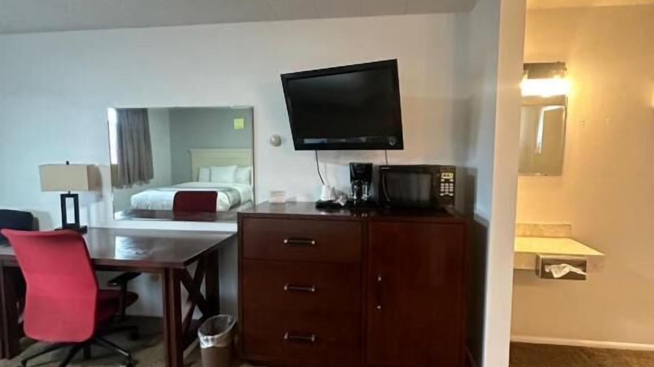 Photo of Livingroom in Frontier