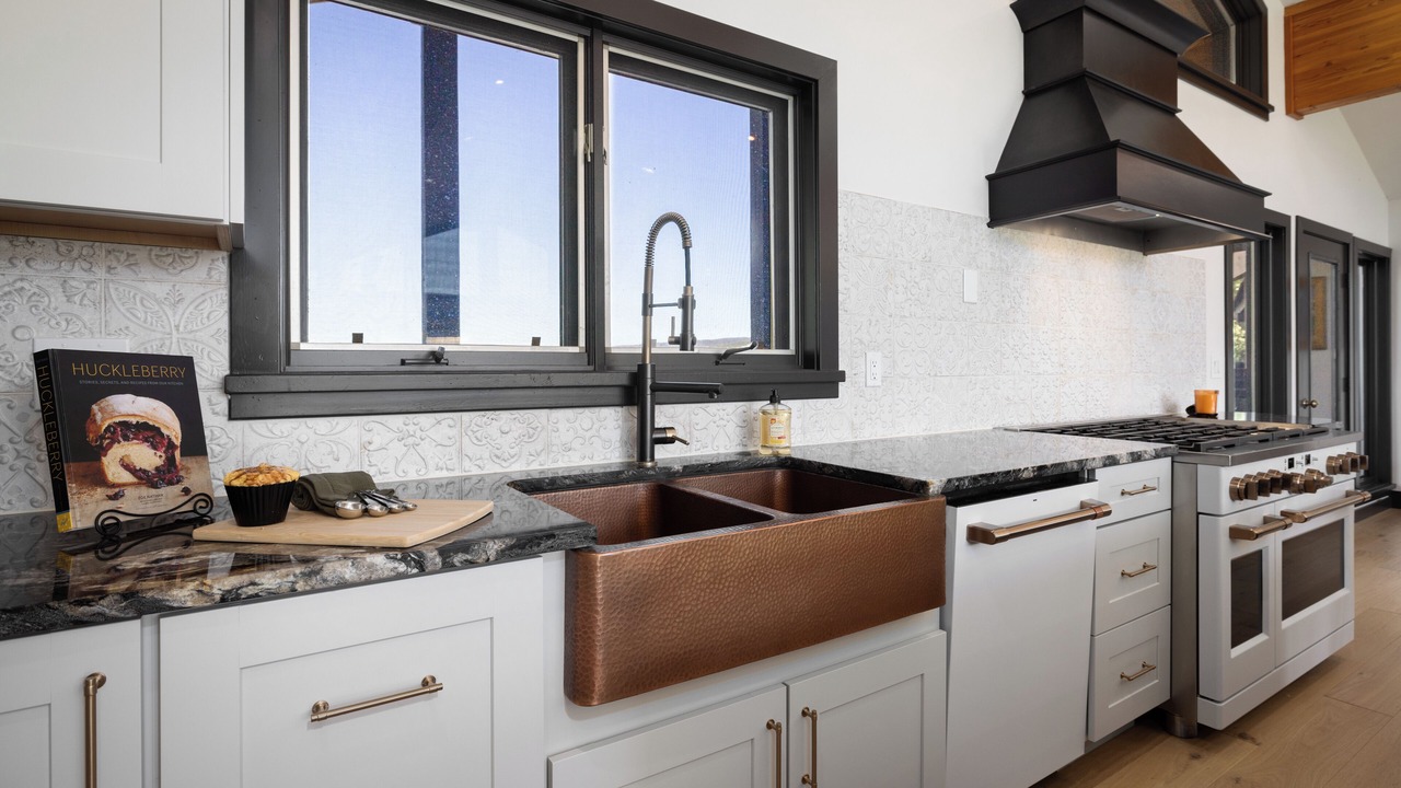 Photo of Kitchen in Alta