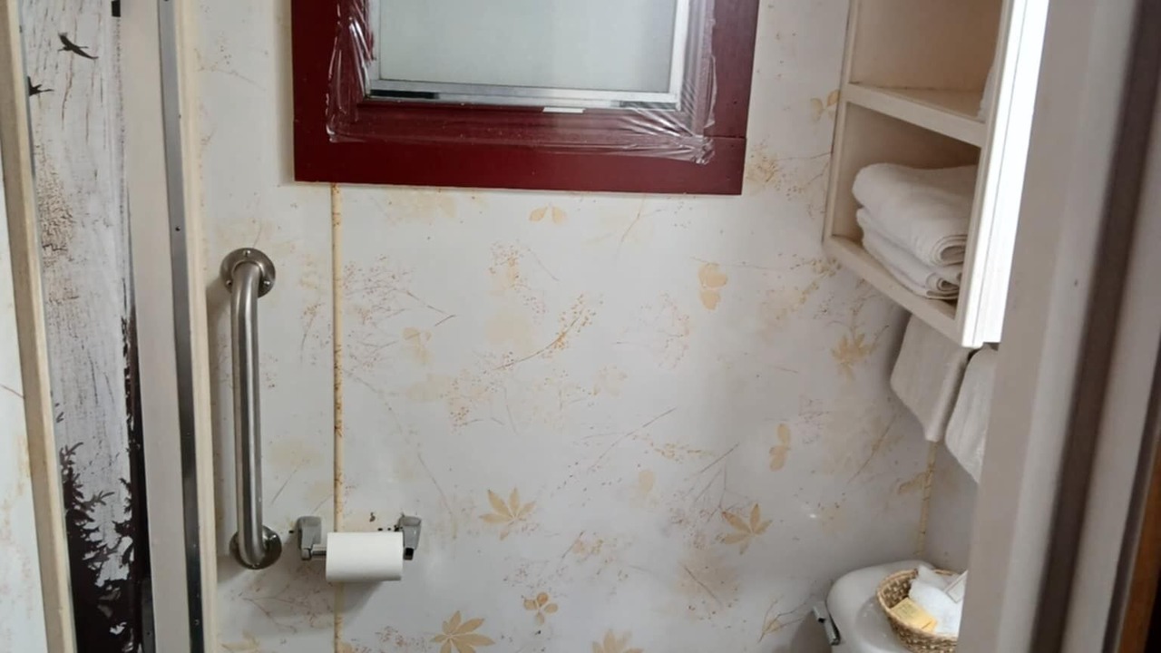 Photo of Bathroom in East Glacier Park Village