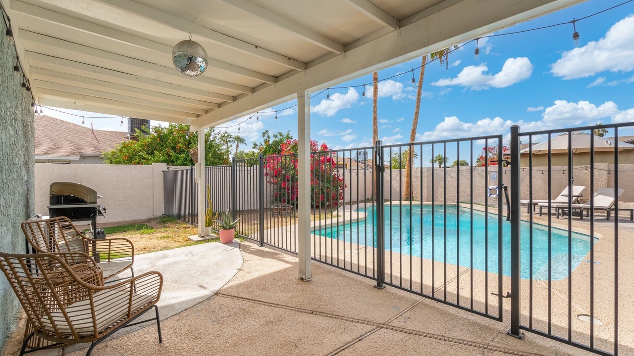 Photo of Patio Balcony in East Mesa
