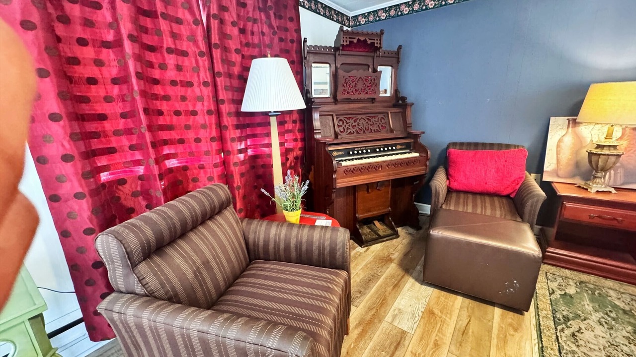 Photo of Bedroom in Chesterfield
