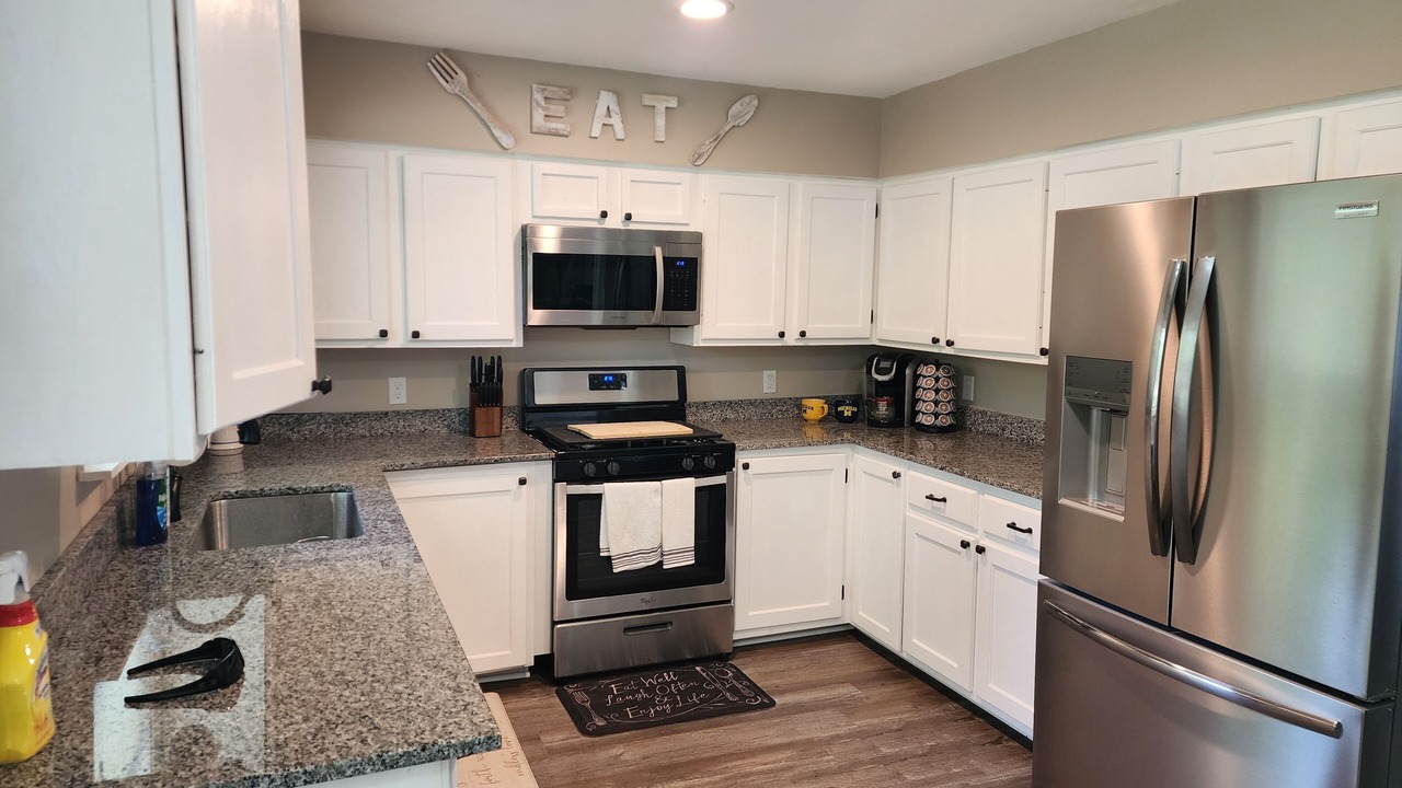 Photo of Kitchen in Romulus