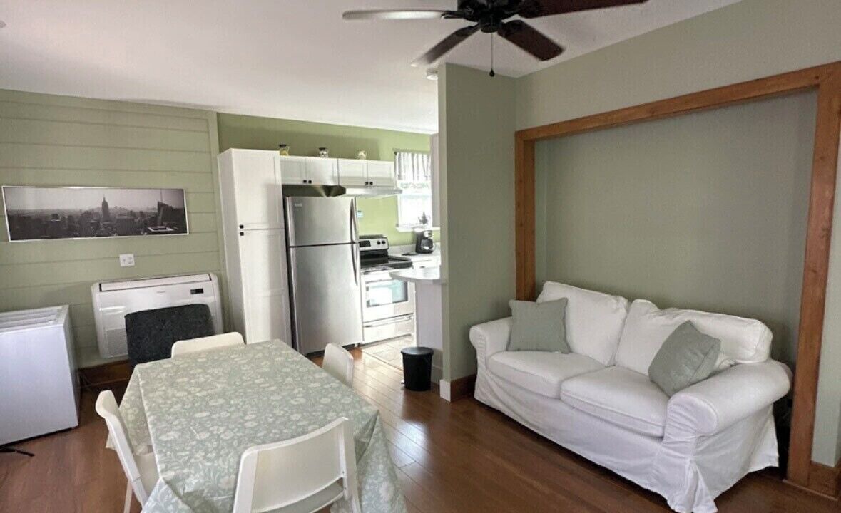 Photo of Livingroom in Fuquay-Varina