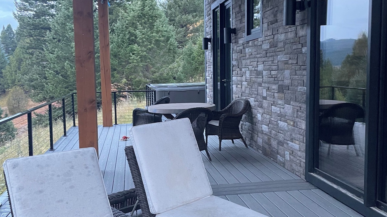 Photo of Patio Balcony in Gallatin Gateway