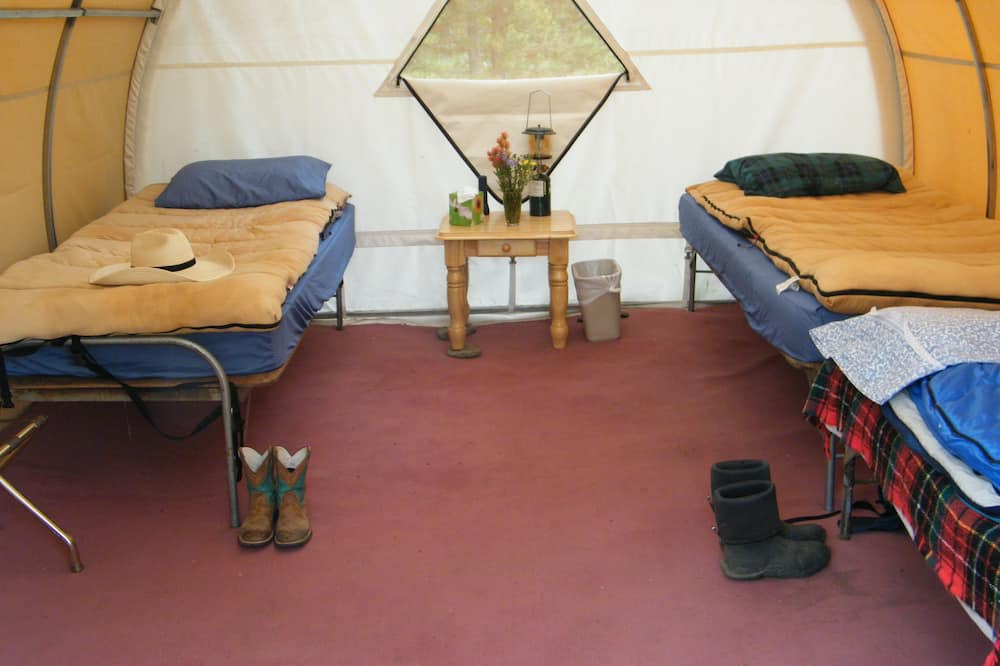 Photo of Bedroom in Flagg Ranch