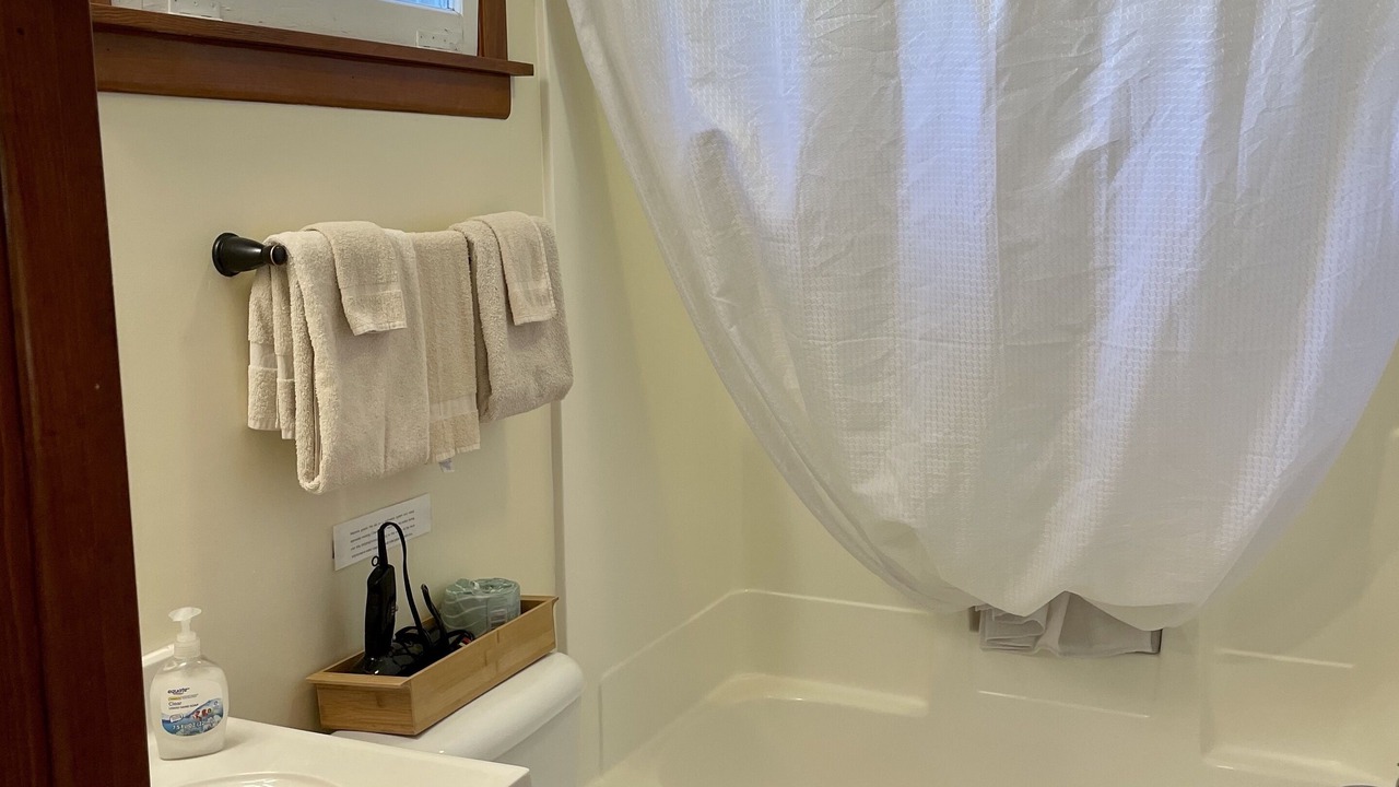 Photo of Bathroom in Deadwood