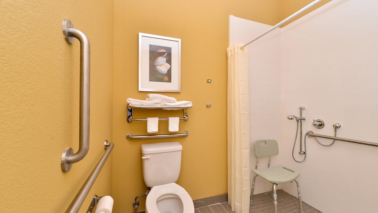 Photo of Bathroom in Tupelo