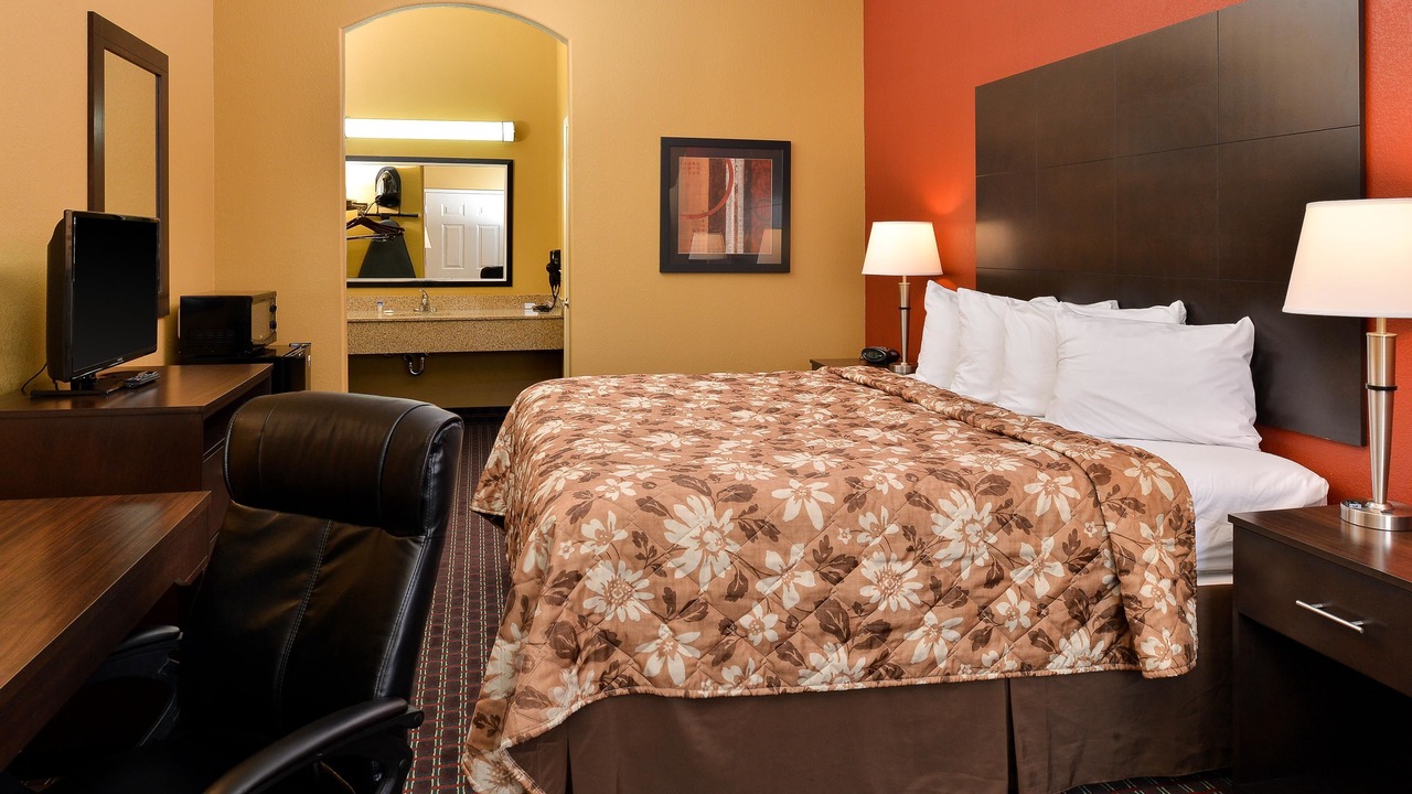 Photo of Bedroom in Tupelo