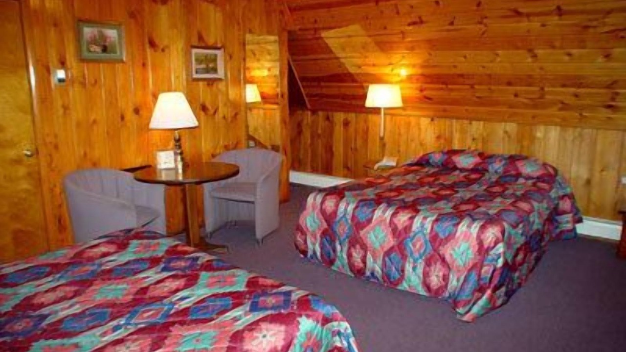 Photo of Bedroom in Pahaska
