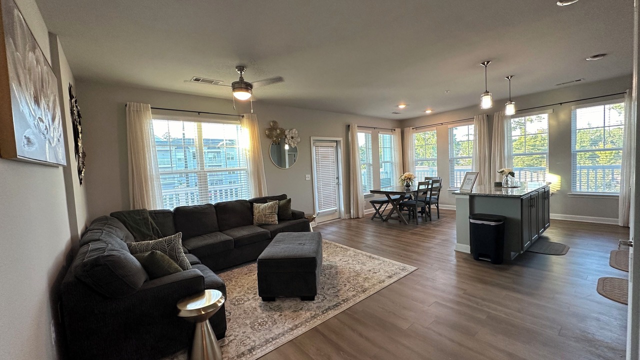 Photo of Livingroom in Summerville