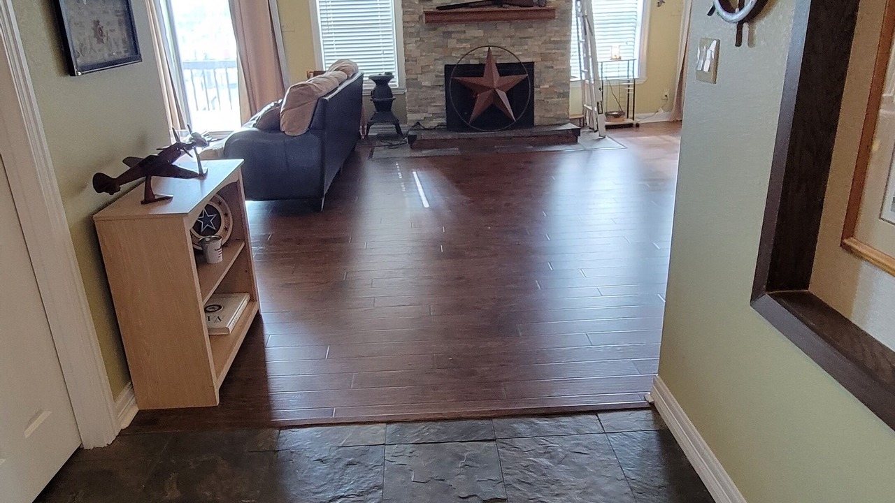 Photo of Livingroom in League City