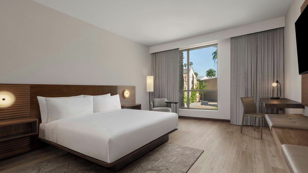 Photo of Bedroom in Pasadena