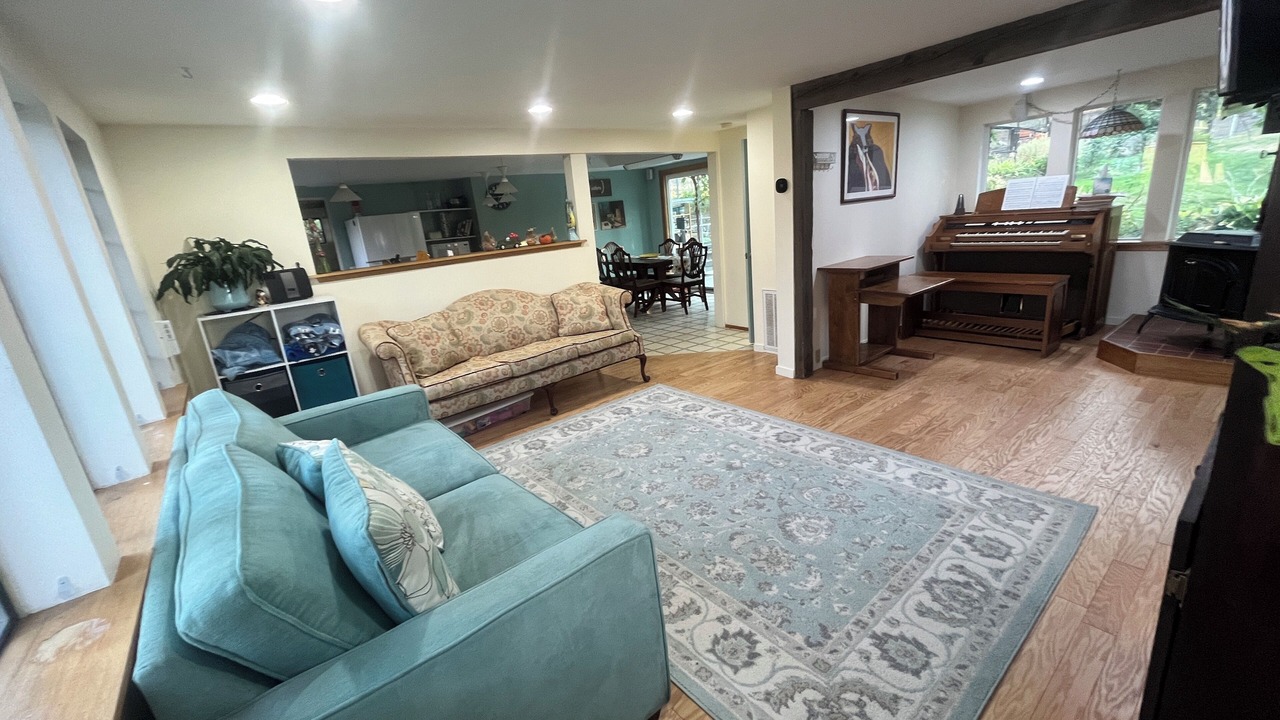 Photo of Livingroom in Albion