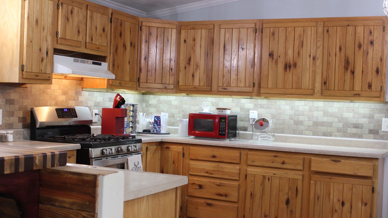 Photo of Kitchen in White Sulphur Springs