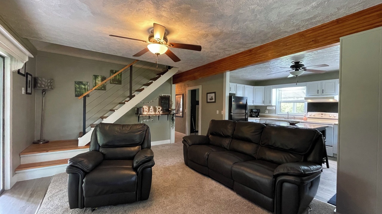 Photo of Livingroom in Bellville