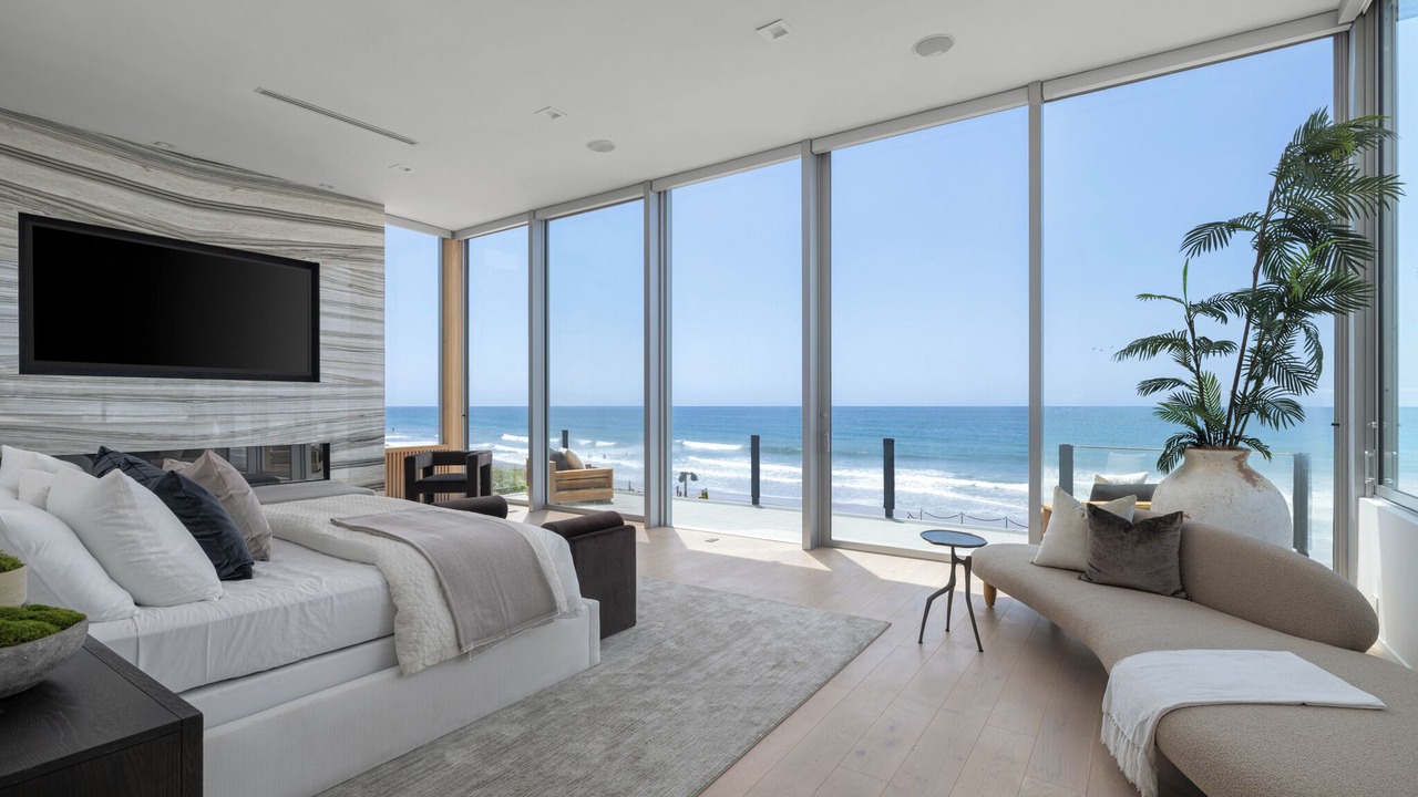 Photo of Others in Western Malibu