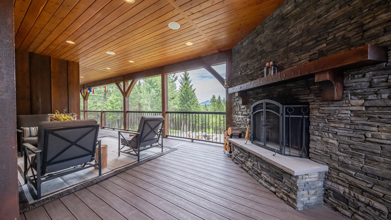 Photo of Patio Balcony in Fortine