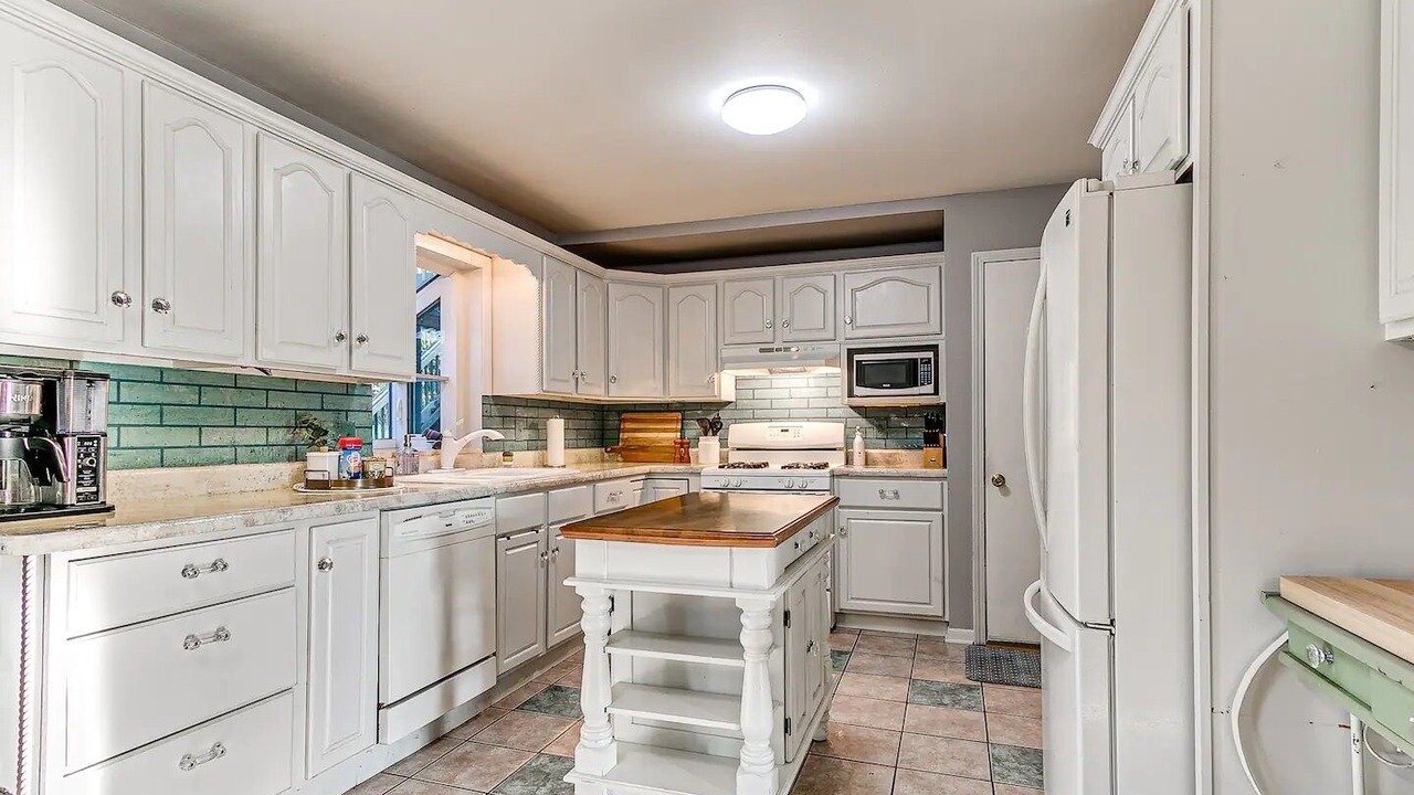 Photo of Kitchen in Ames