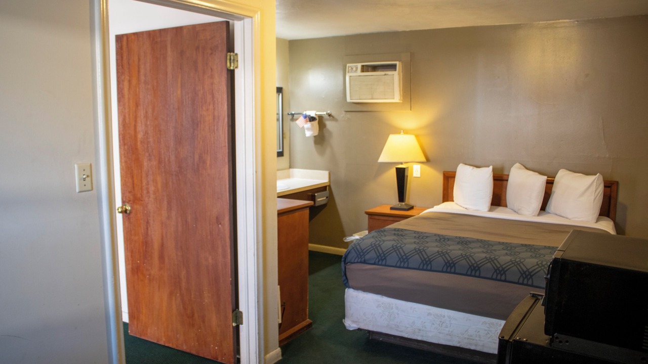 Photo of Bedroom in Vernal