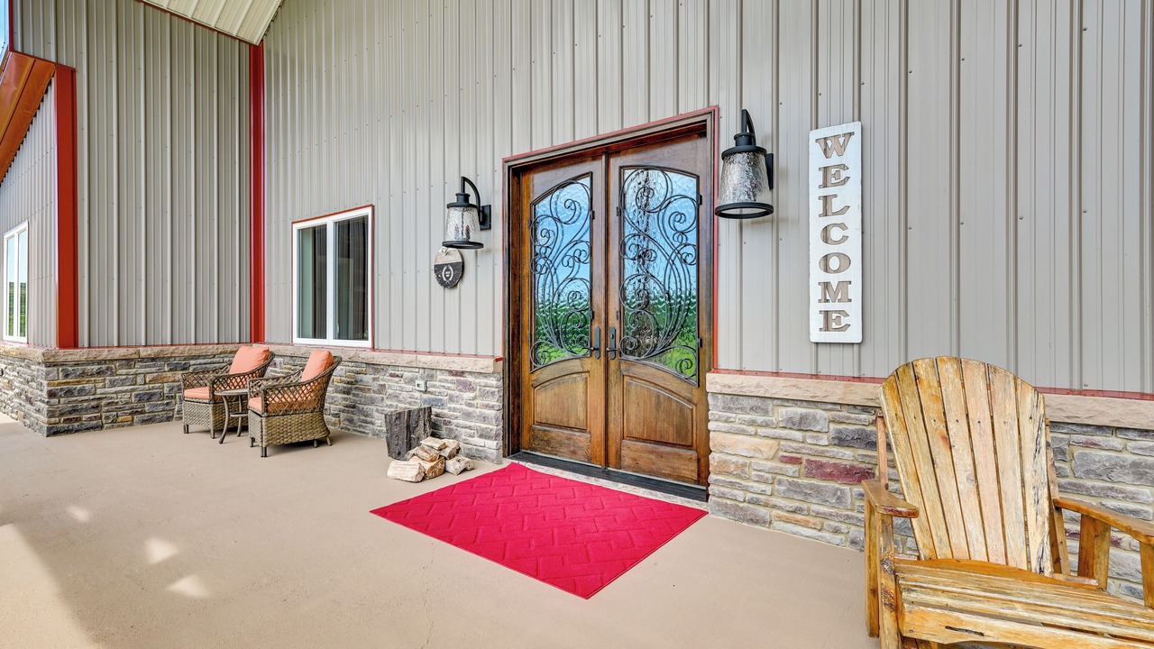 Photo of Patio Balcony in Falls of Rough