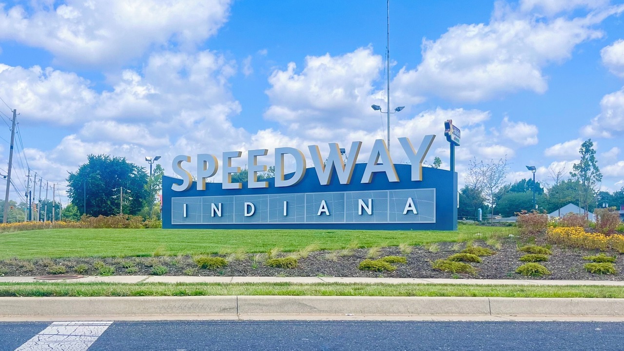 Photo of Others in Speedway