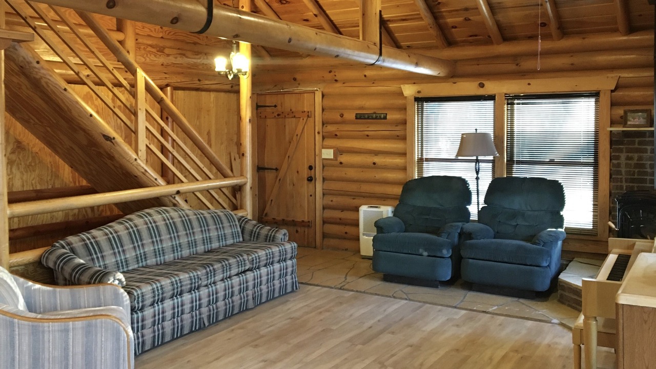 Photo of Livingroom in Rolette County