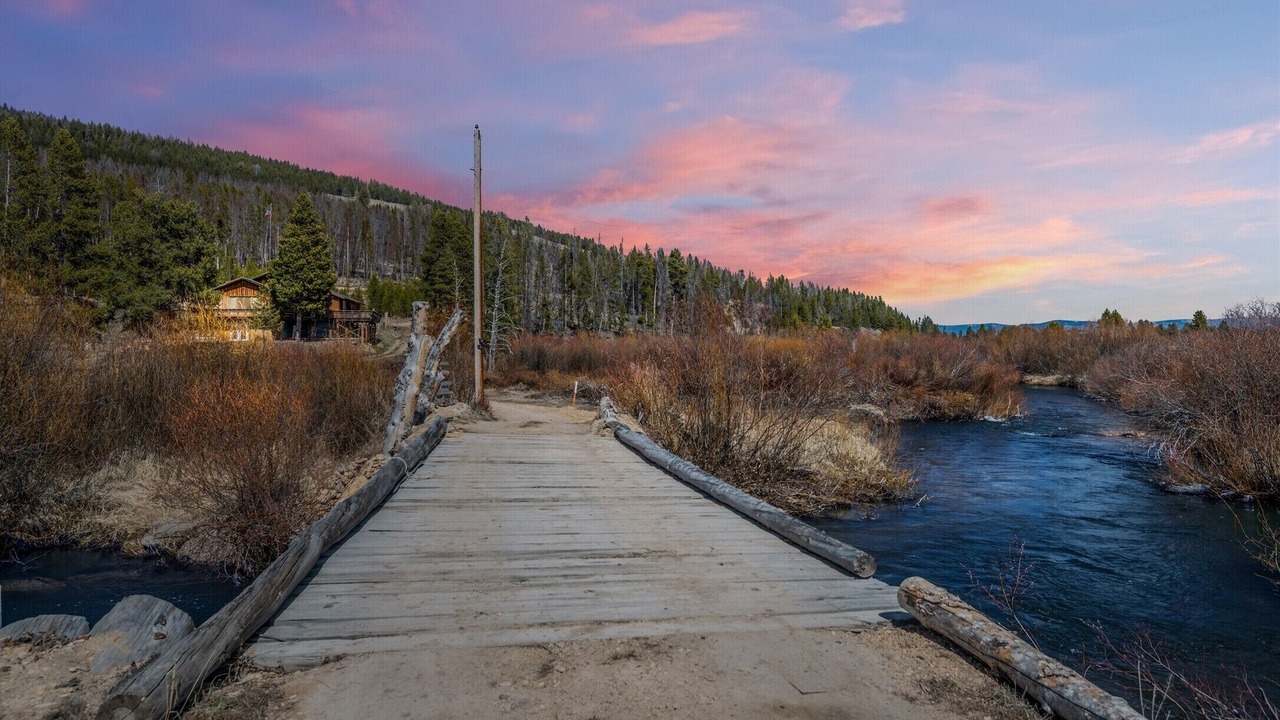 Photo of Outdoor in Wisdom