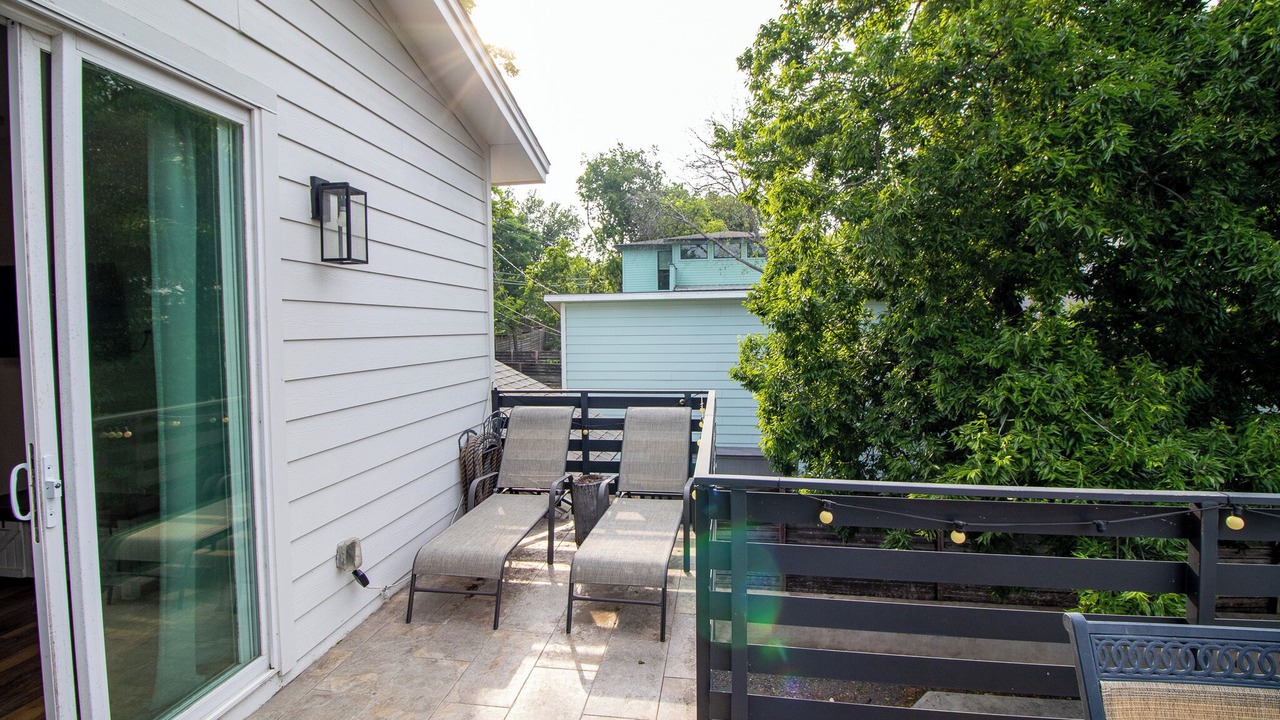 Photo of Outdoor in Dawson