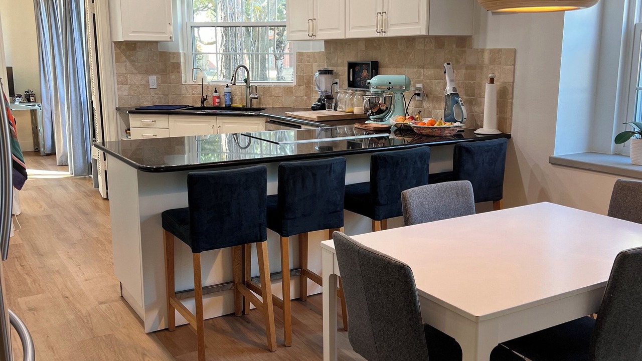Photo of Kitchen in George Bush Park/Eldridge