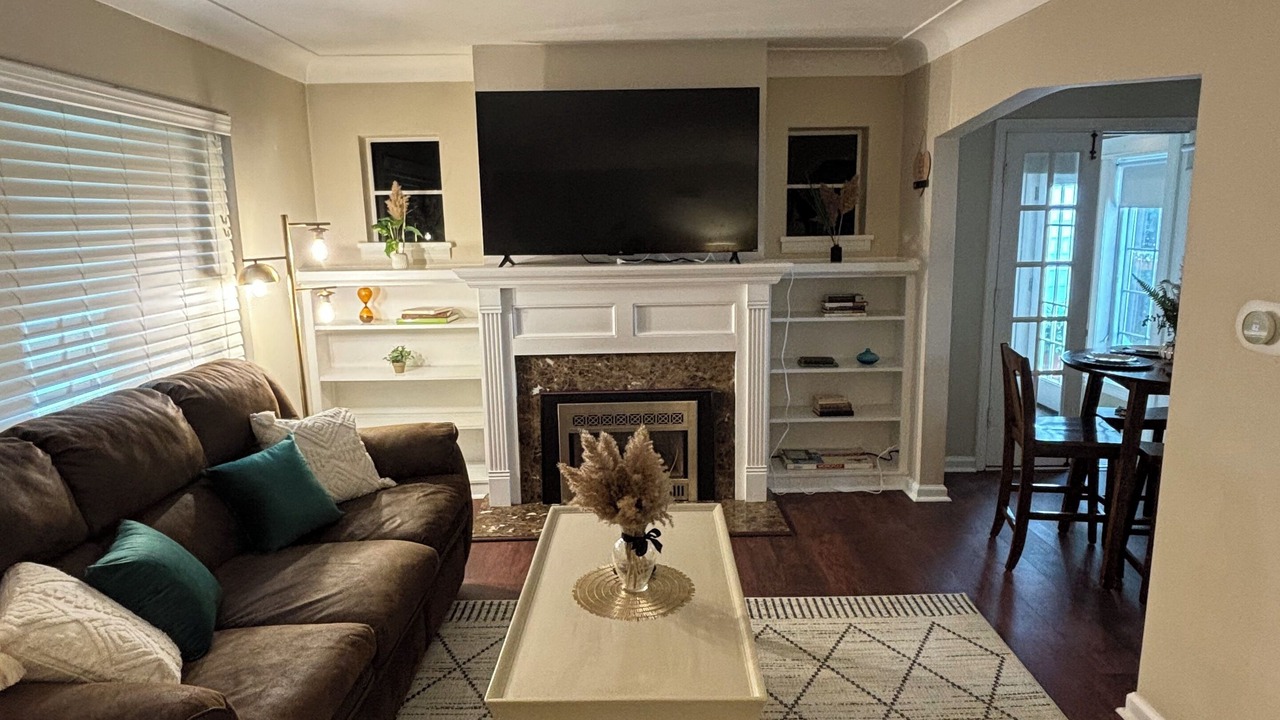 Photo of Livingroom in Ottawa