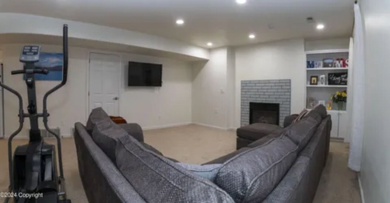 Photo of Livingroom in Gillette